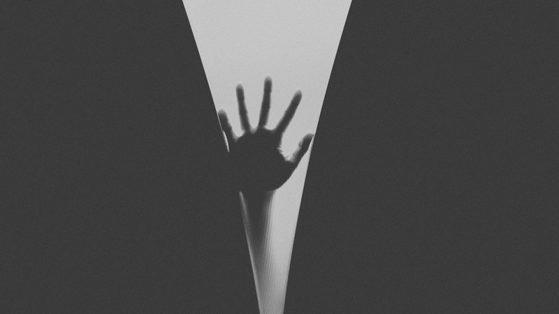 Hình nền đen buồn (13)