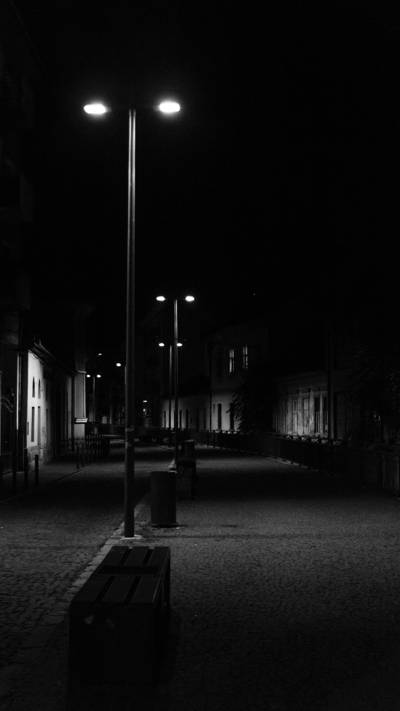 Hình nền đen buồn (38)