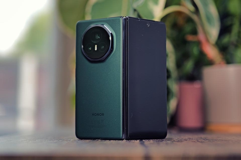 HONOR Magic V3 và Xiaomi MIX Fold 4 - 07