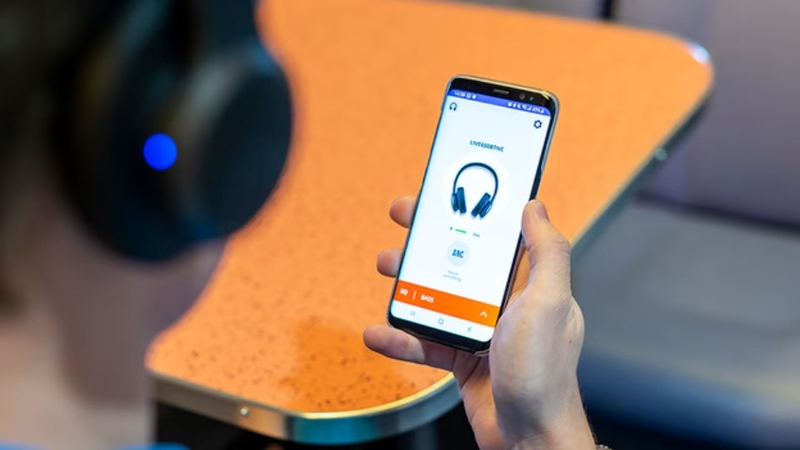 JBL Headphones 4