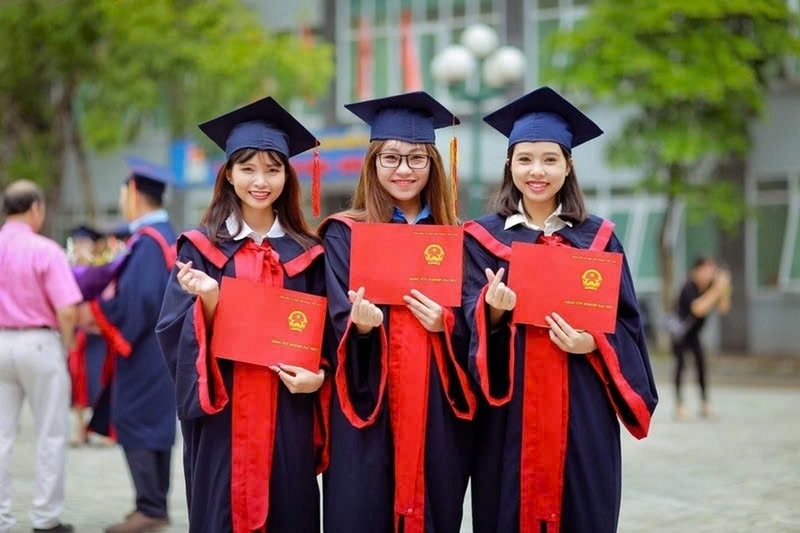 Khi nào có bằng tốt nghiệp đại học tạm thời ảnh 4