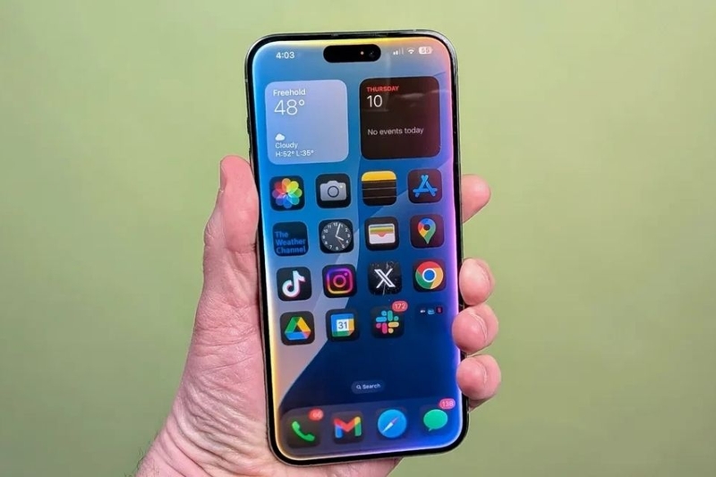 Khởi động lại iPhone