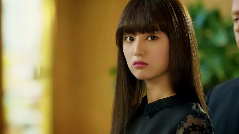 Kim Ji Won 3