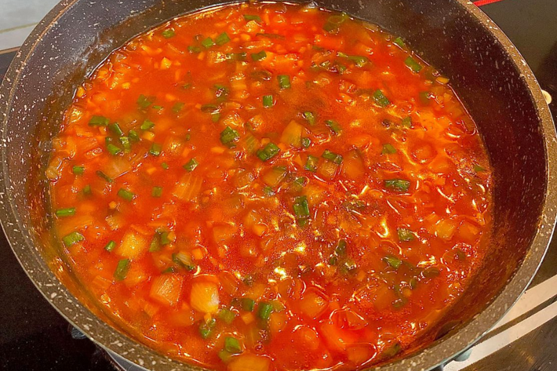 Làm nước sốt cà chua