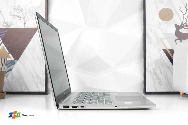 Laptop HP 15 - fd0079TU-7.jpg