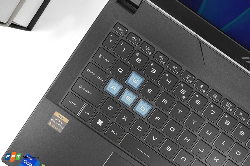 Laptop_MSI_Gaming_Cyborg_14_A13_UDX_099_VN_5.jpg
