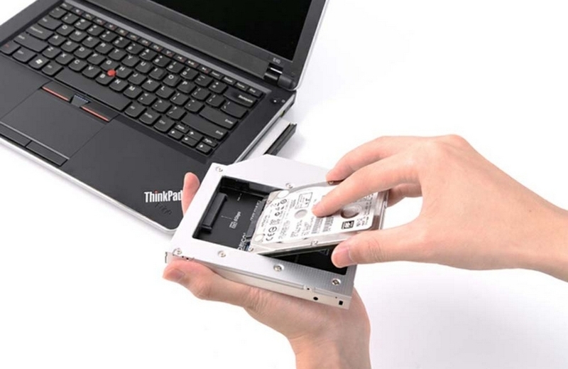 Laptop gắn được bao nhiêu ổ cứng ảnh 4