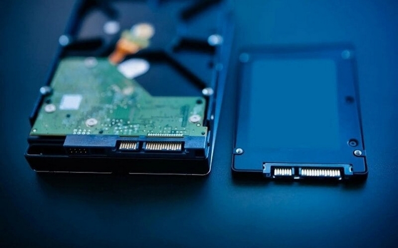 Laptop gắn được bao nhiêu ổ cứng ảnh 5