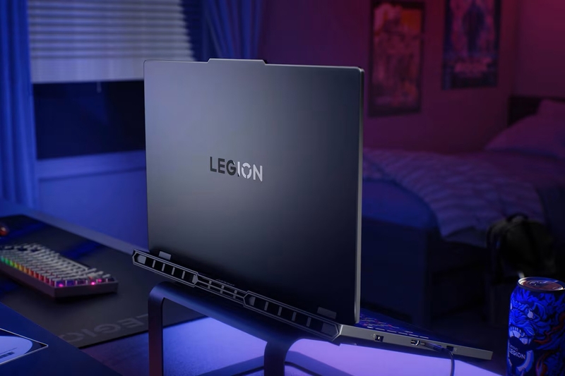 Lenovo Legion Pro 5 16IAX10 (83F3003VVN) | Chính hãng, giá tốt