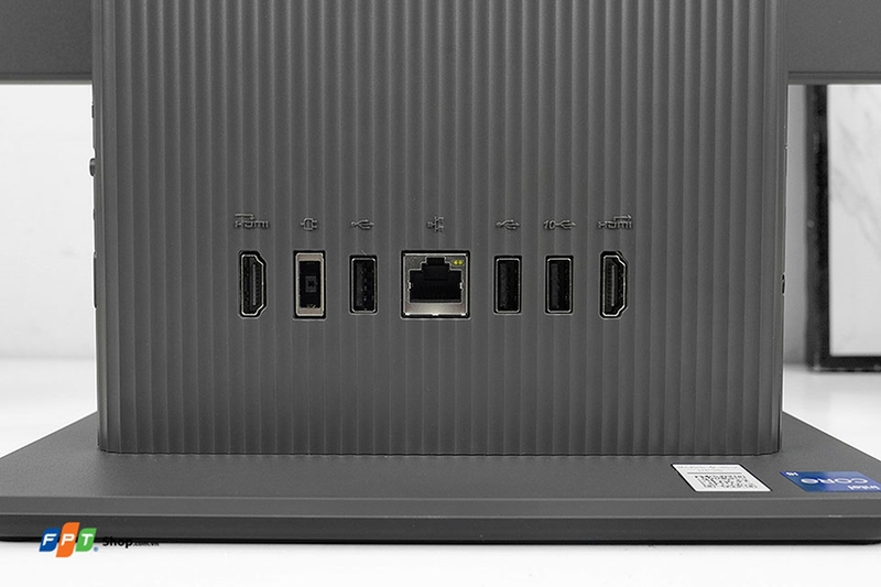 Lenovo IdeaCentre AIO 24IRH9 - 02