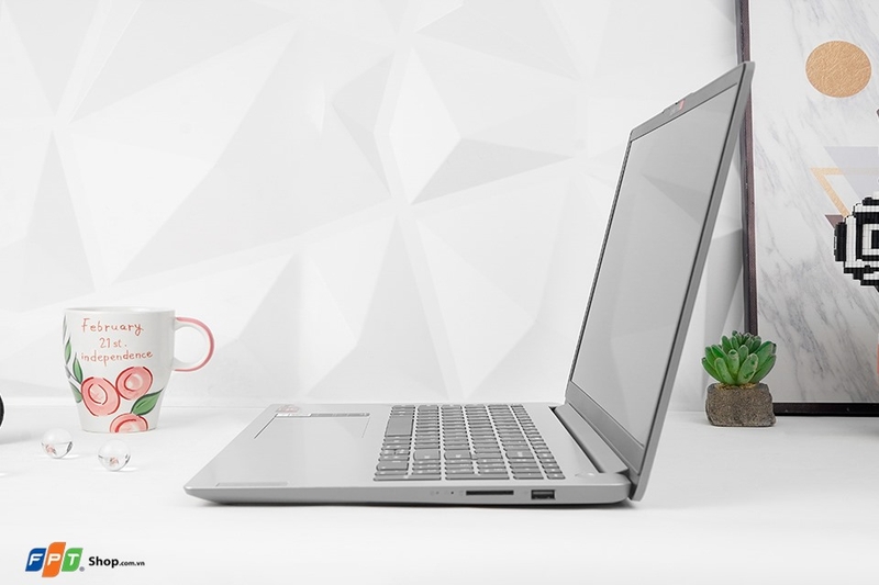 Lenovo-IdeaPad-1-15ALC7-fpt-5.jpg