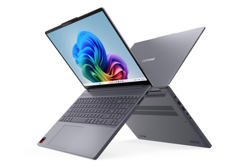 Lenovo IdeaPad Slim 3 15Q8X10 ảnh 1