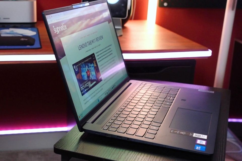 Lenovo Ideapad Slim 5 14AKP10