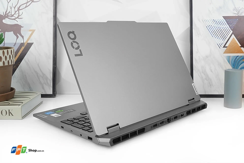 Đánh giá Lenovo LOQ 2023 - 03