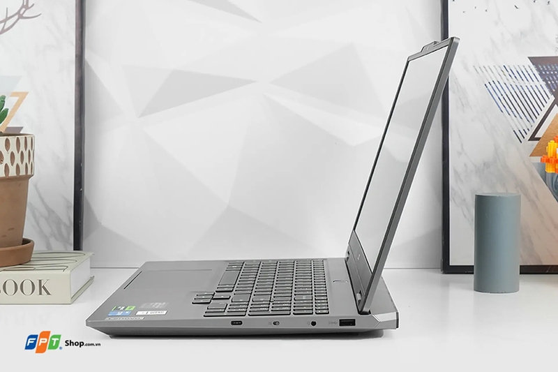 Đánh giá Lenovo LOQ 2023 - 02