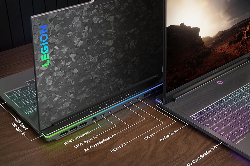 Lenovo Legion 9 16IRX9 được trang bị đầy đủ các cổng kết nối