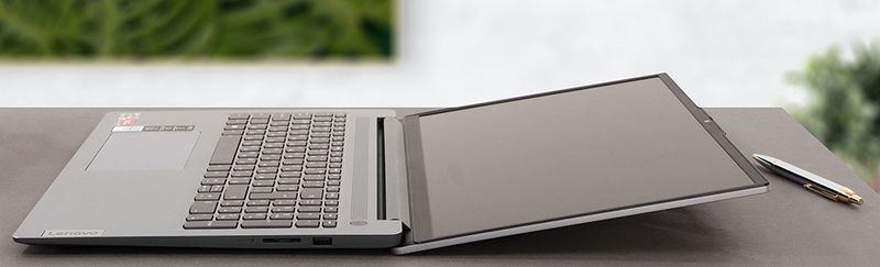Đánh giá Lenovo Slim 3 15ABR8 - 06