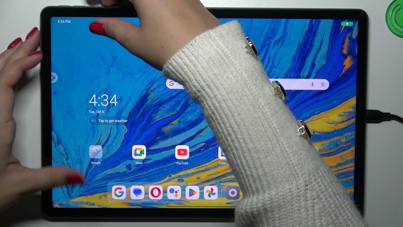 Lenovo Tab P12 sạc không lên nguồn 3.jpg