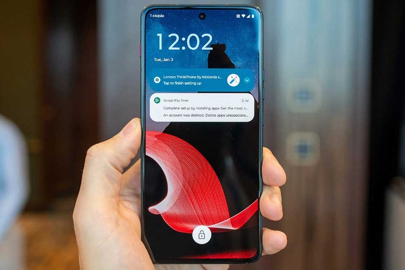 Lenovo ThinkPhone - 03
