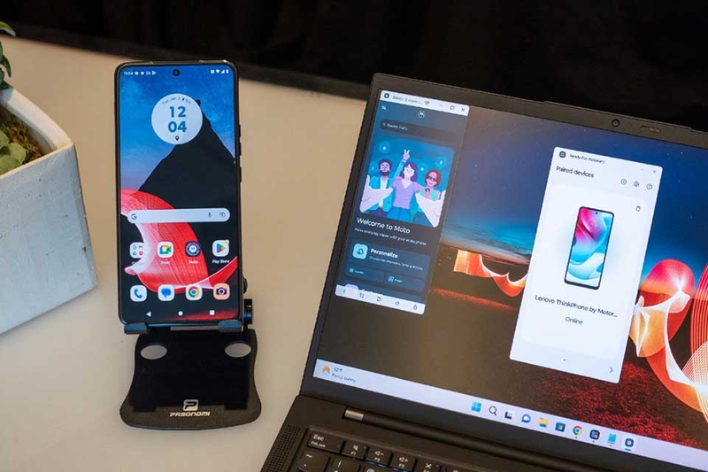 Lenovo ThinkPhone - 07