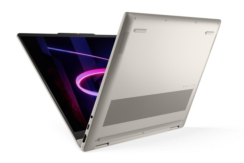 Lenovo-Yoga-7-2-in-1-14IPH11-gold-5.jpg