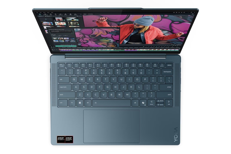 Lenovo-Yoga-Slim-7-14AKP10-blue-11.jpg