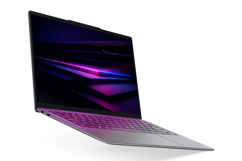 Lenovo-Yoga-Slim-7-14IPH11-2.jpg