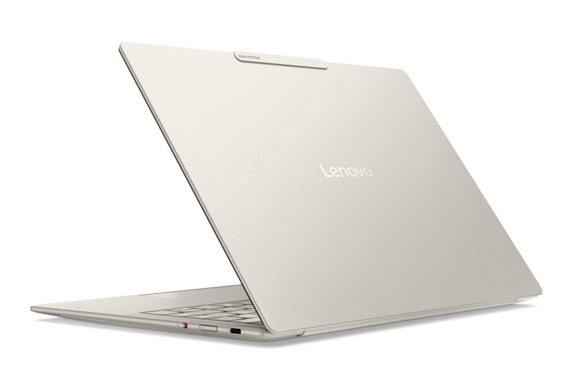 Lenovo-Yoga-Slim-7-14IPH11-gold-5.jpg