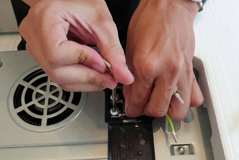 Lỗi C61 bếp từ Hitachi ảnh 6