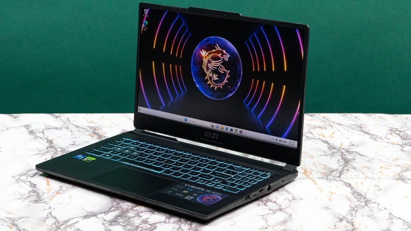 Laptop MSI Cyborg 15 A13VFK i7 13620H - 02