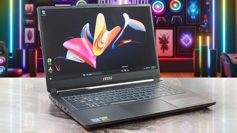 Laptop MSI Cyborg 15 A13VFK i7 13620H - 09