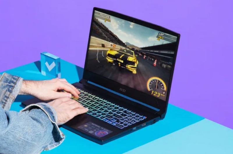 Laptop MSI Gaming Katana 15 B13UDXK i7 13620H - 03