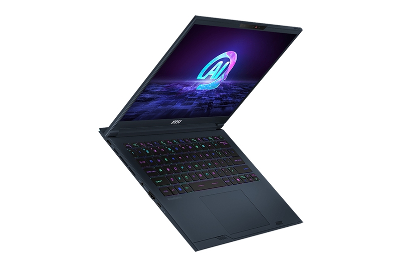 MSI-Gaming-Stealth-14-AI-Studio-A1V-9.jpg