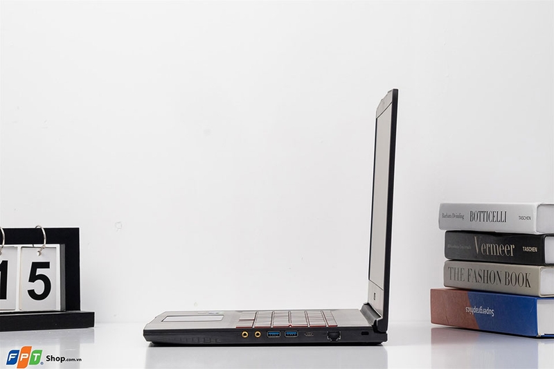 MSI Katana dưới 15 triệu - 05