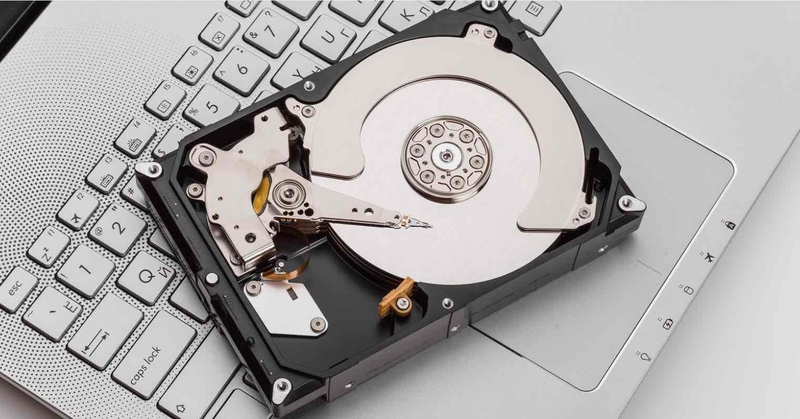MacBook bị treo khi mở máy hình 10