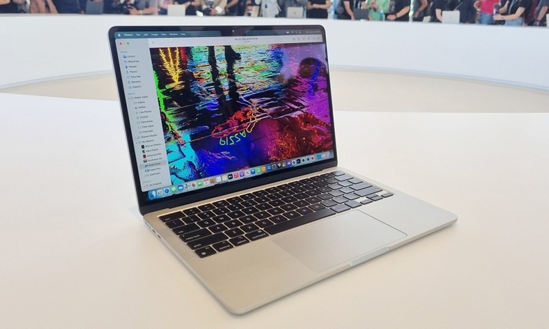 Macbook Air M2 giá bao nhiêu ảnh 1