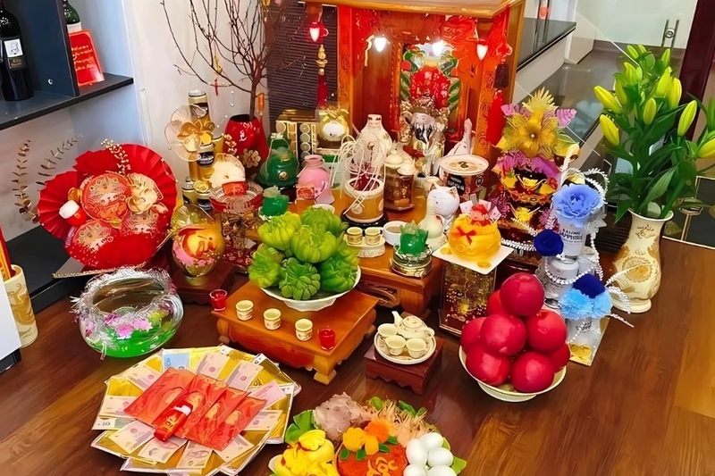 Mâm cúng Thần Tài mùng 10 2025 có ý nghĩa gì