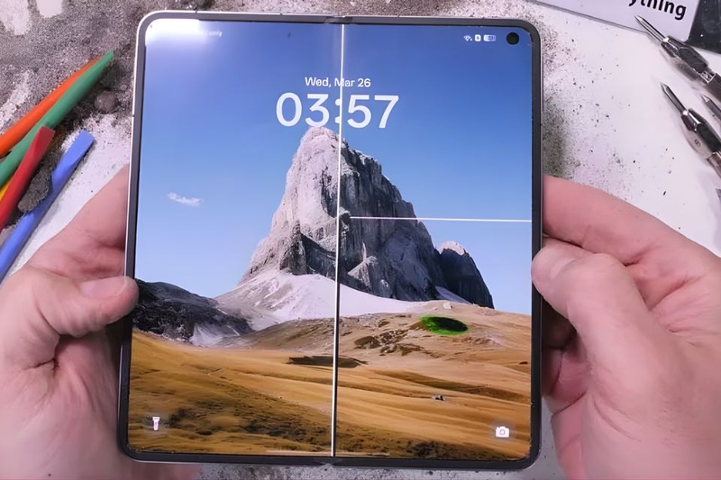 Màn hình OPPO Find N5