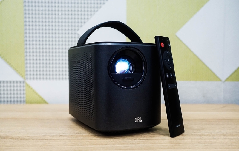 máy chiếu mini không dây 3