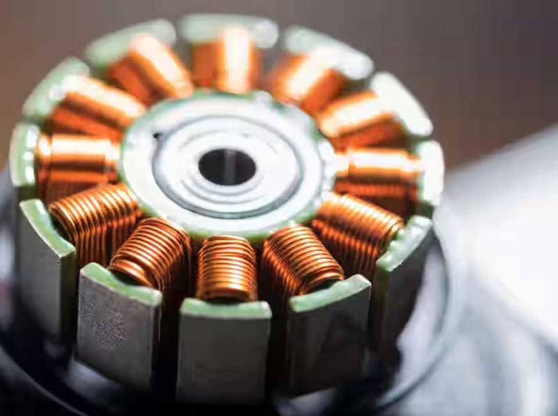 Motor chổi than l&agrave; g&igrave; - 01