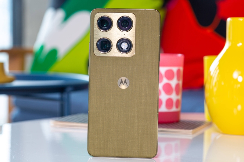 Motorola-Signature-11.jpg