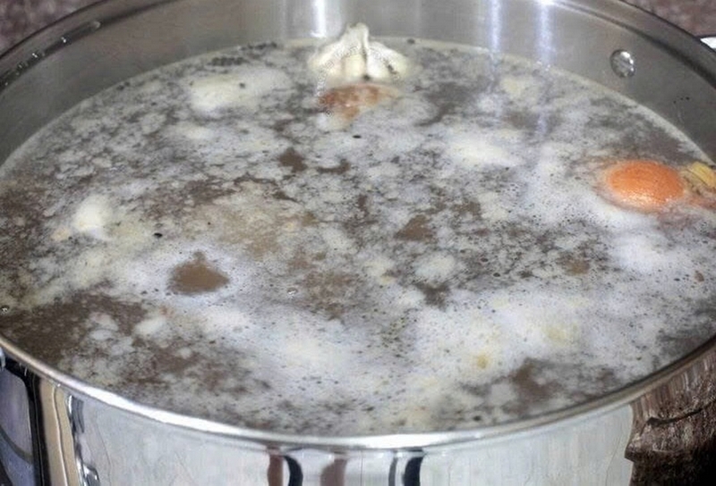 Nên chần xương, thịt bằng nước lạnh hay sôi ảnh 5