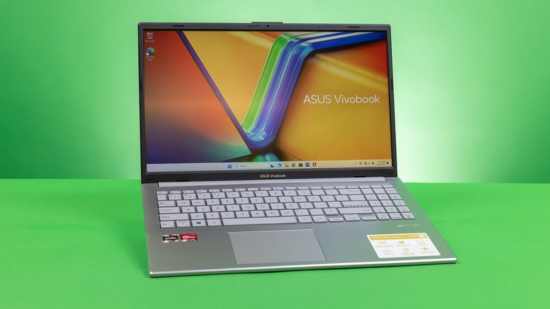 Nên mua ASUS Zenbook hay Vivobook v1.jpg