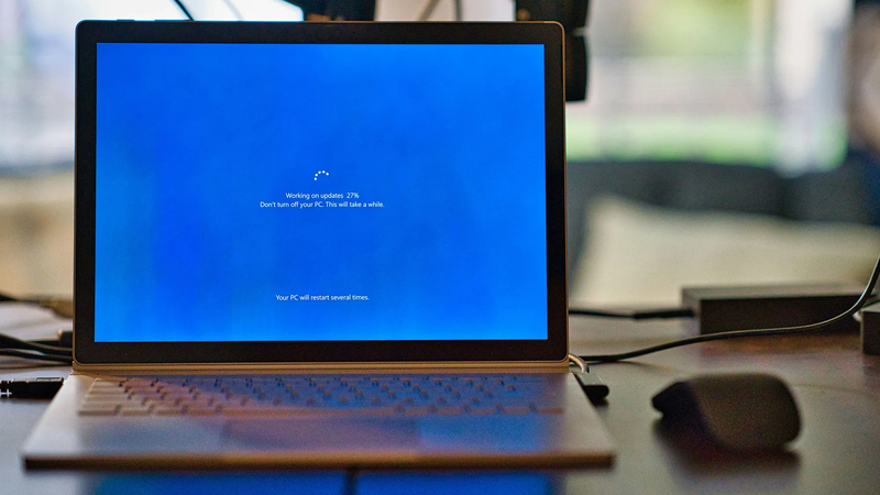 Nên mua MacBook Neo hay laptop Windows 11.png