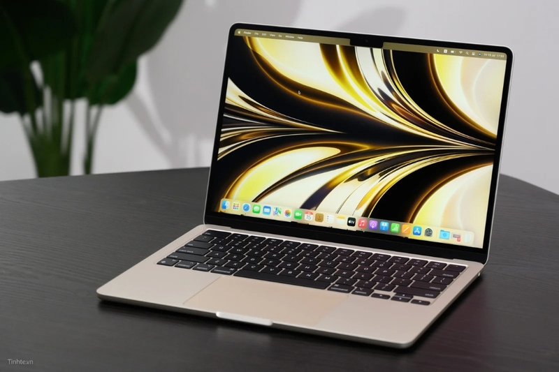 MacBook Air M3 2024 - Hiệu năng mạnh mẽ, thiết kế toàn diện