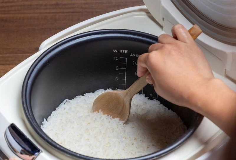 Nên nấu cơm bằng nước lạnh hay nước nóng ảnh 4
