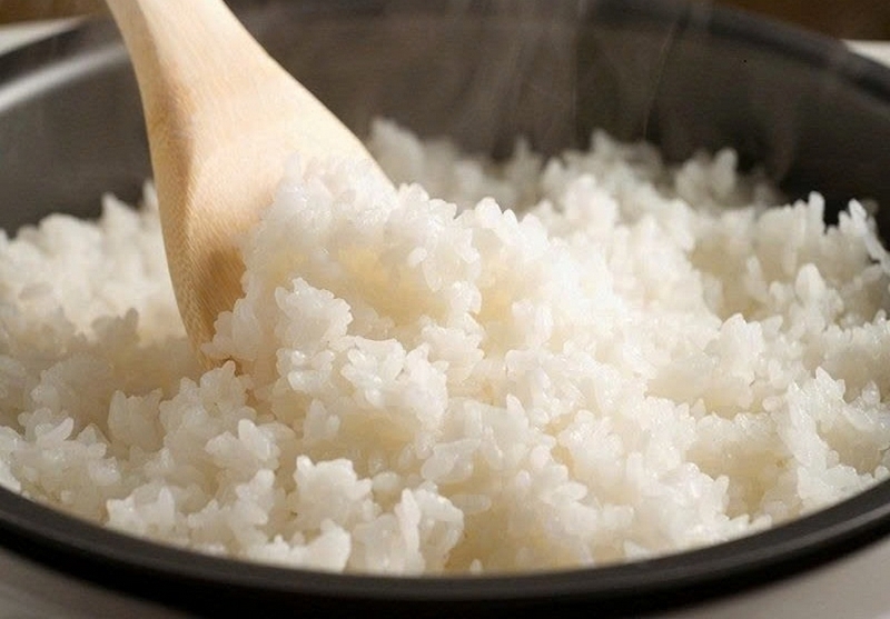 Nên nấu cơm bằng nước lạnh hay nước nóng ảnh 6