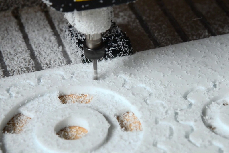 nhựa ABS nguyên sinh có độ bền cơ học cao, chịu được lực tác động mạnh mà không bị gãy vỡ