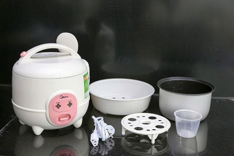 Nồi cơm điện mini giá rẻ cho nhà ít người ảnh 1