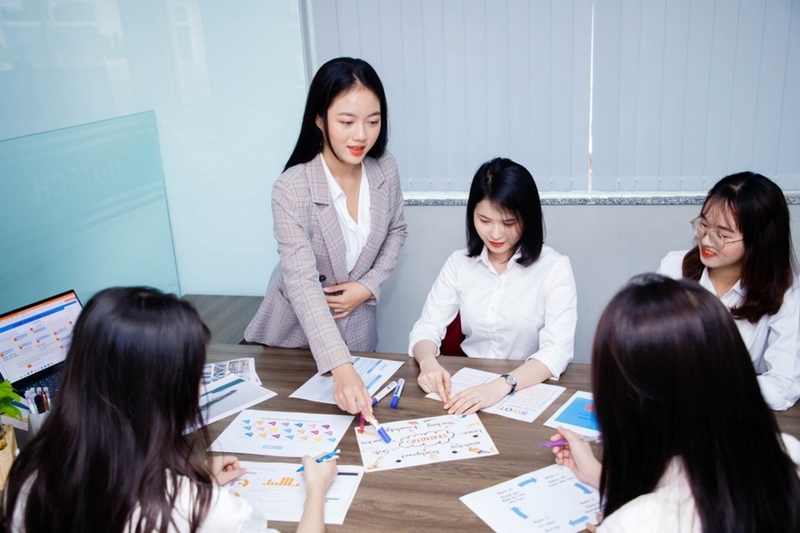 Nữ khối C nên học ngành gì ảnh 5